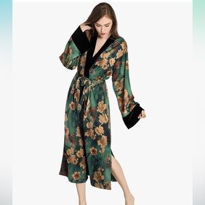 Kim + Ono women’s green floral azumi long kimono wrap robe one size fits most